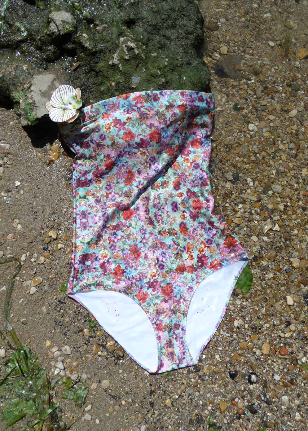 Body Strapless Twopik